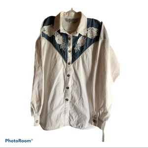 Adorable Vintage Western Shirt
